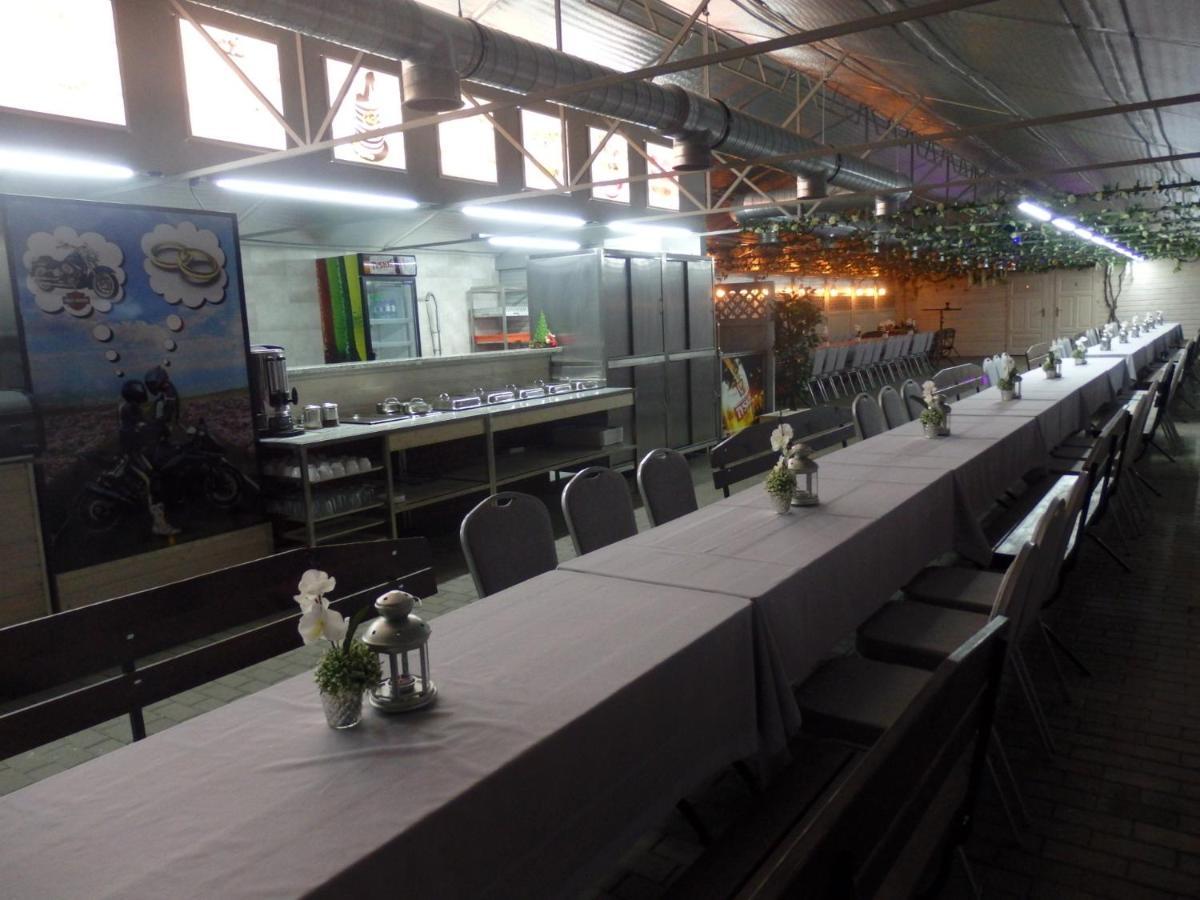 Gosciniec Borne Sulinowo - Byla Baza Wojskowa酒店 外观 照片